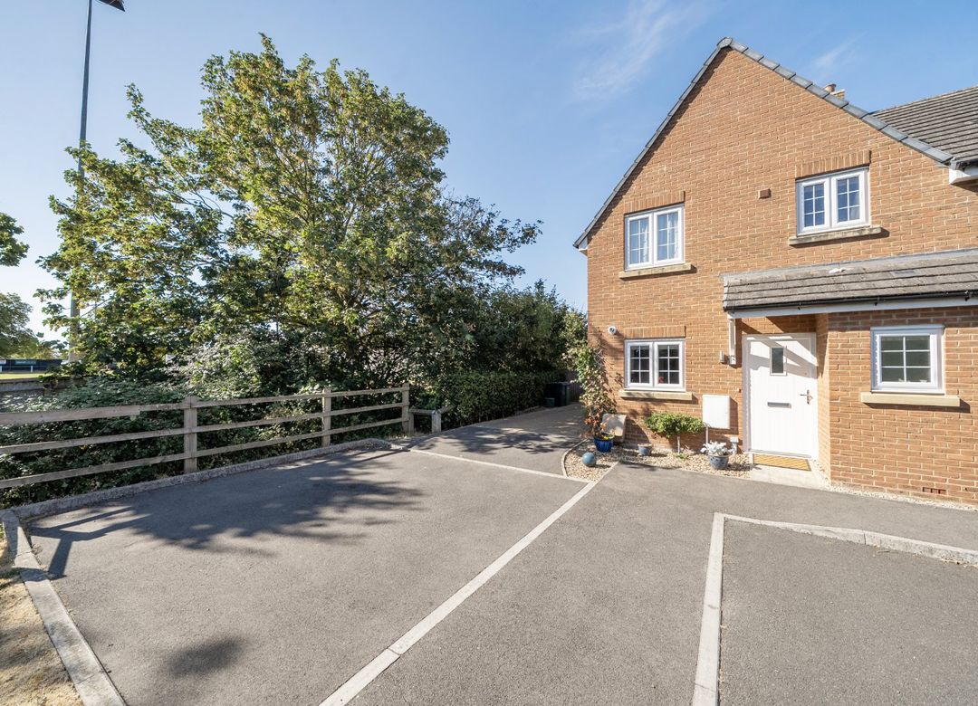 Property Image 0