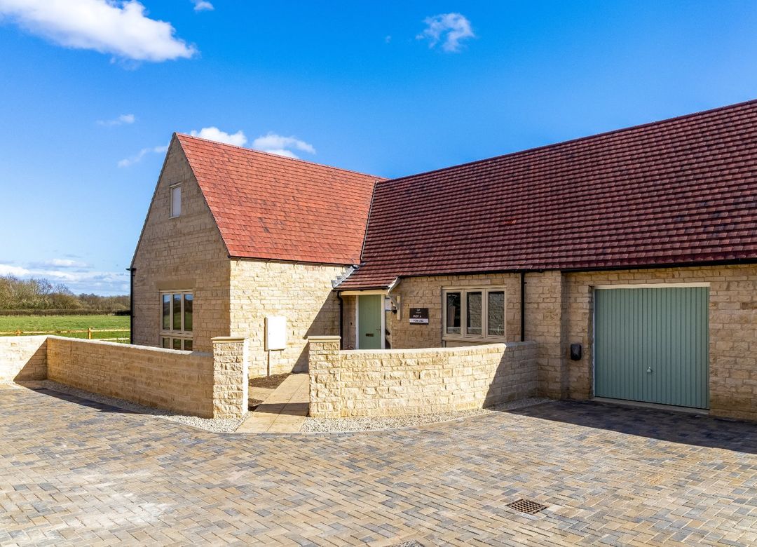 Property Image 0