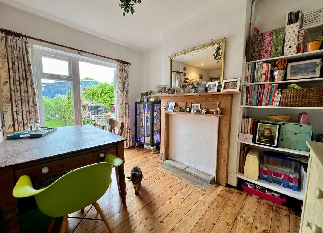 Property Image 4