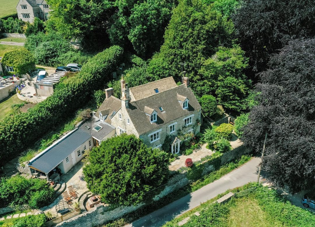 Property Image 0