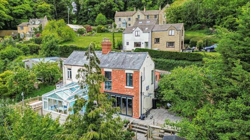 Property Image 0