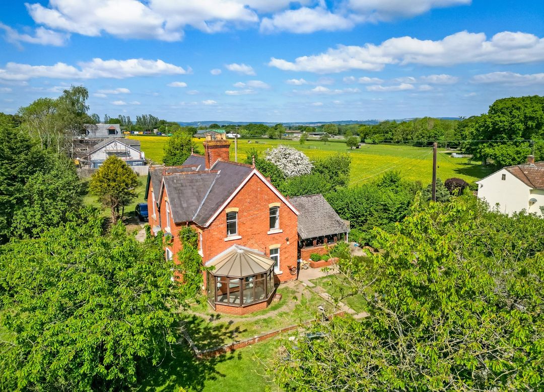 Property Image 0