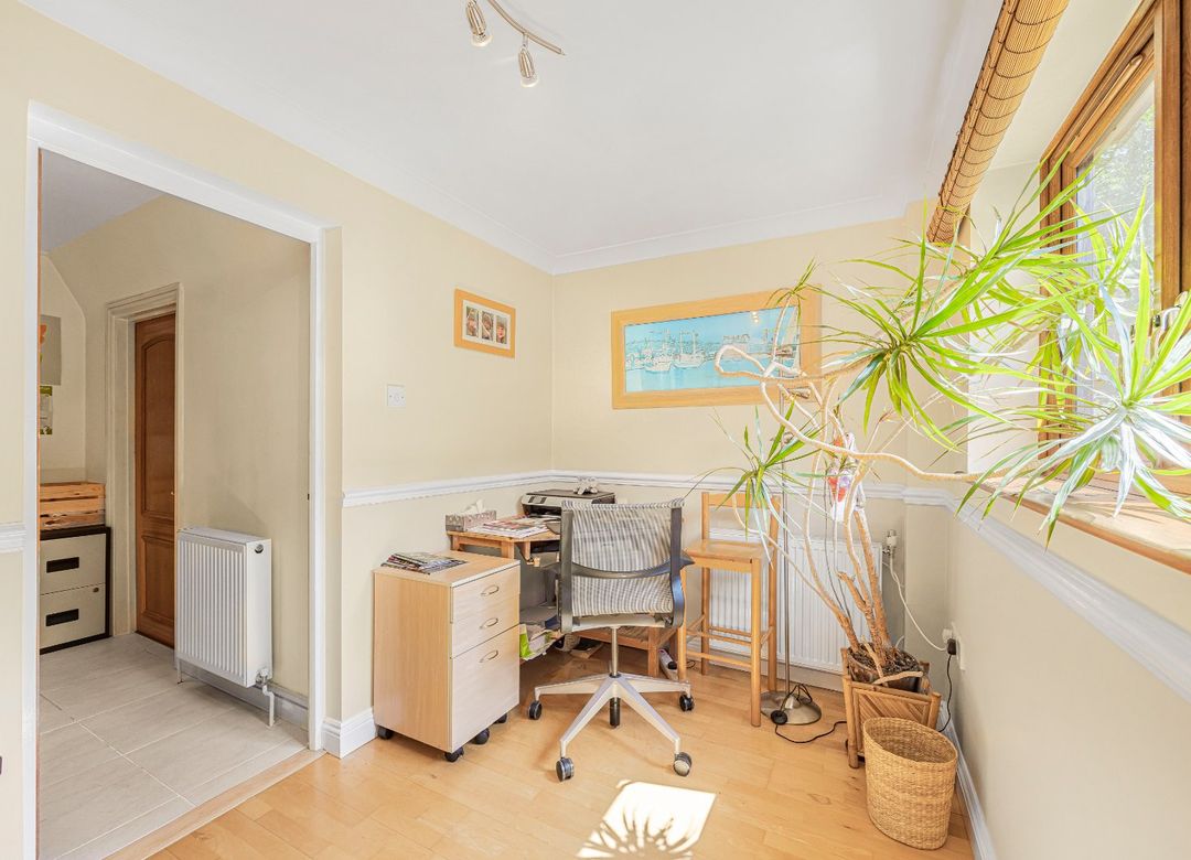 Property Image 37