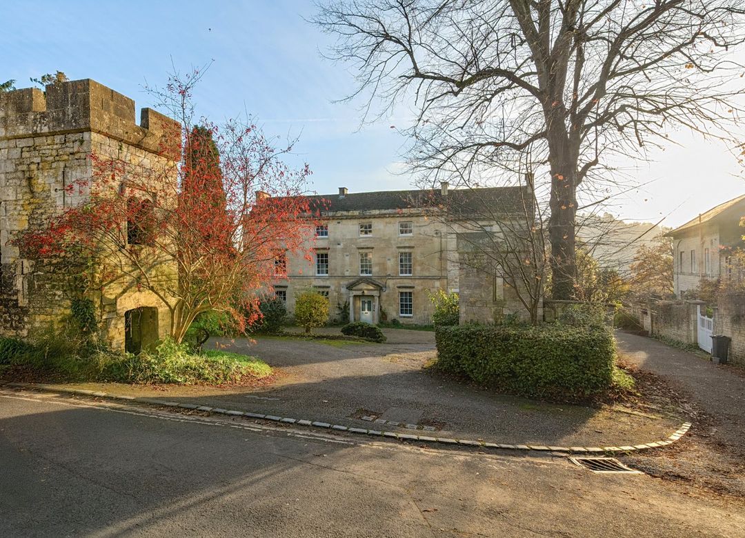 Property Image 11