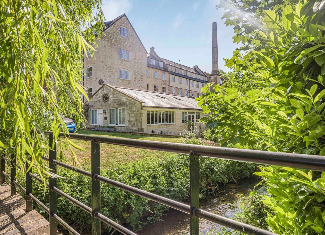Property Image 8
