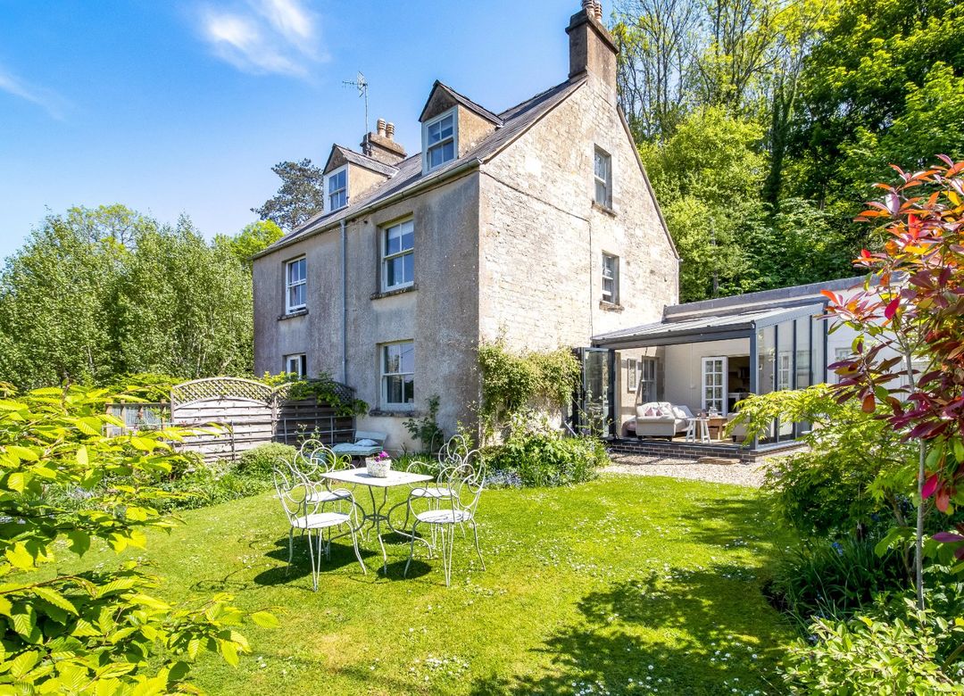 Property Image 0