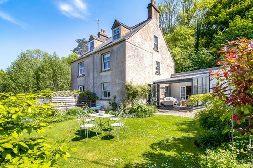 Property Image 0