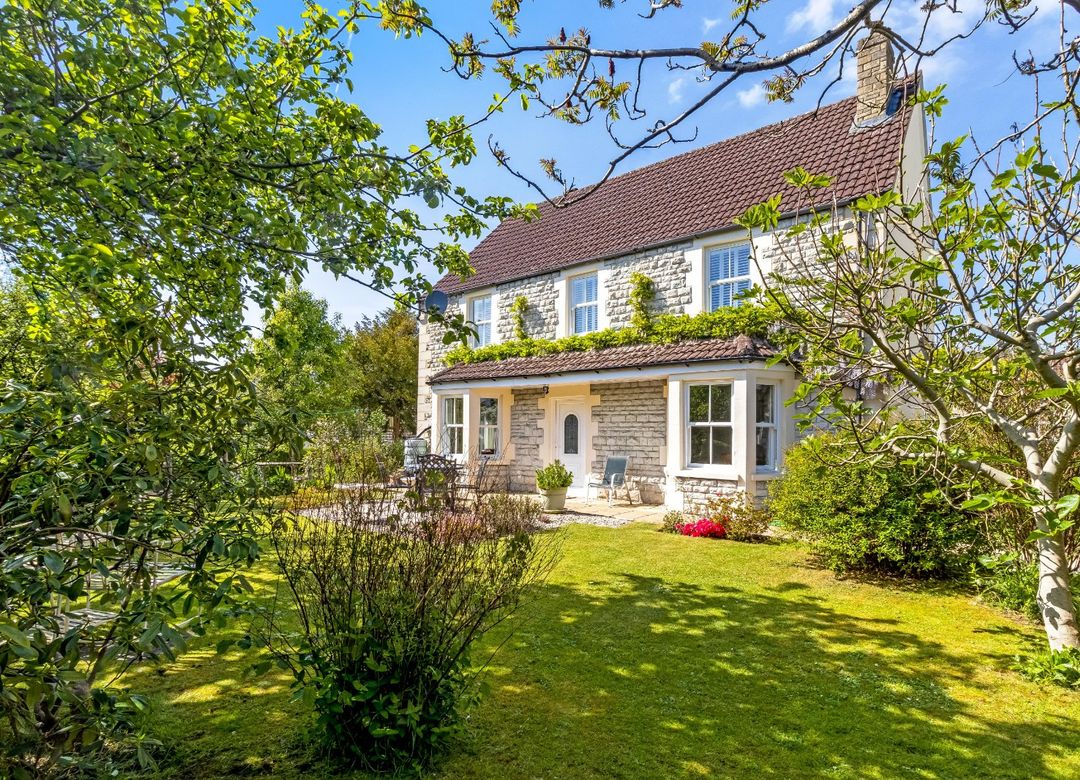 Property Image 0