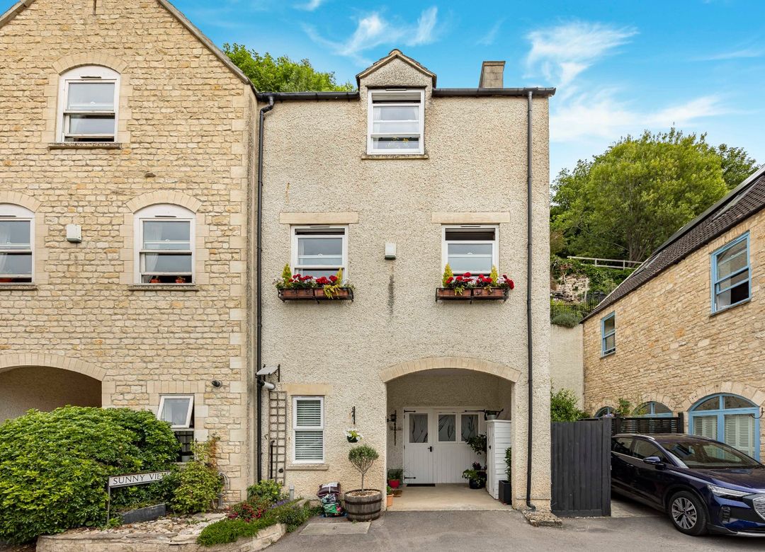 Property Image 0