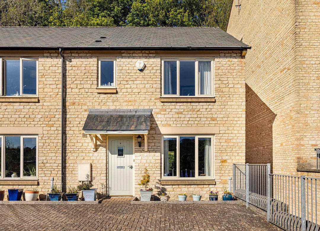 Property Image 0