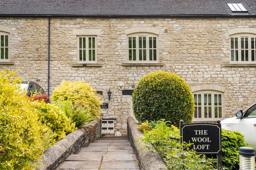 Property Image 0