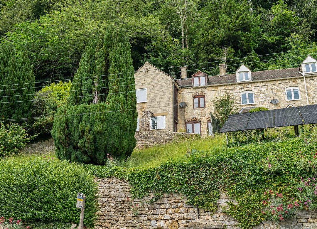 Property Image 0