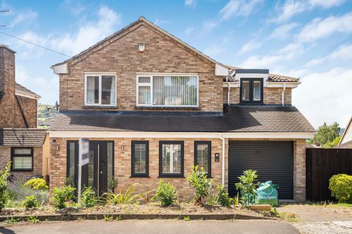 Property Image 0