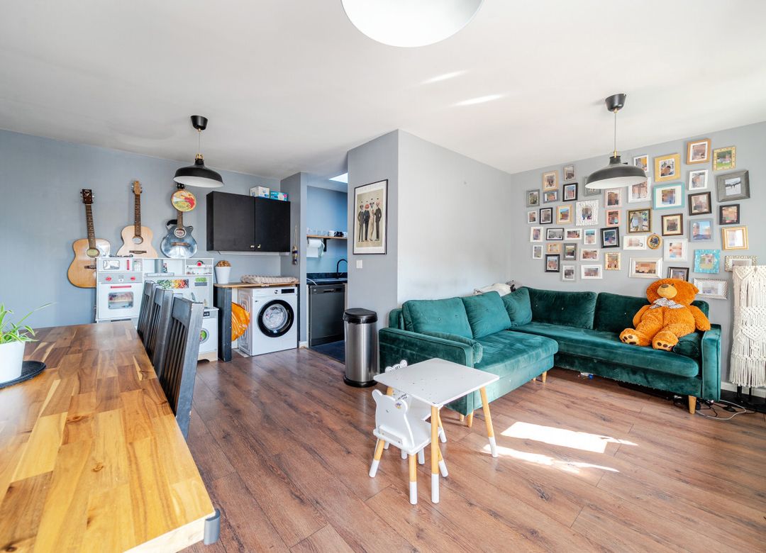 Property Image 0