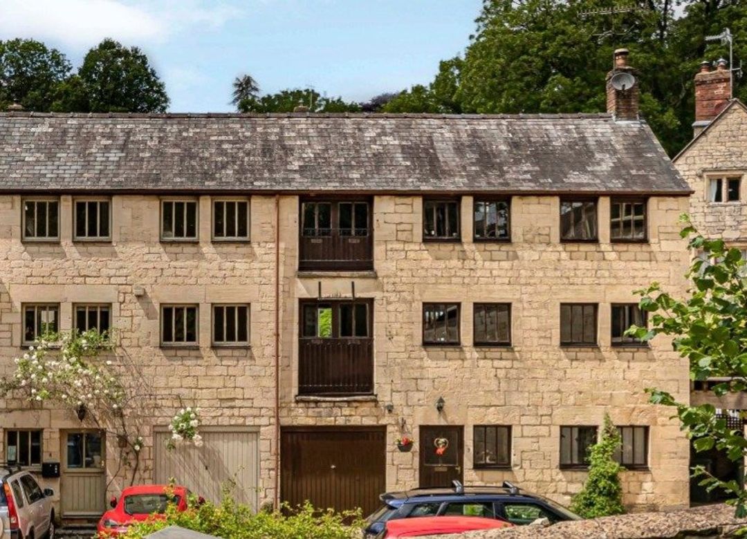 Property Image 0