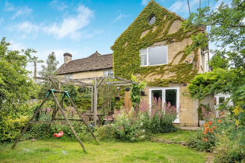 Property Image 0