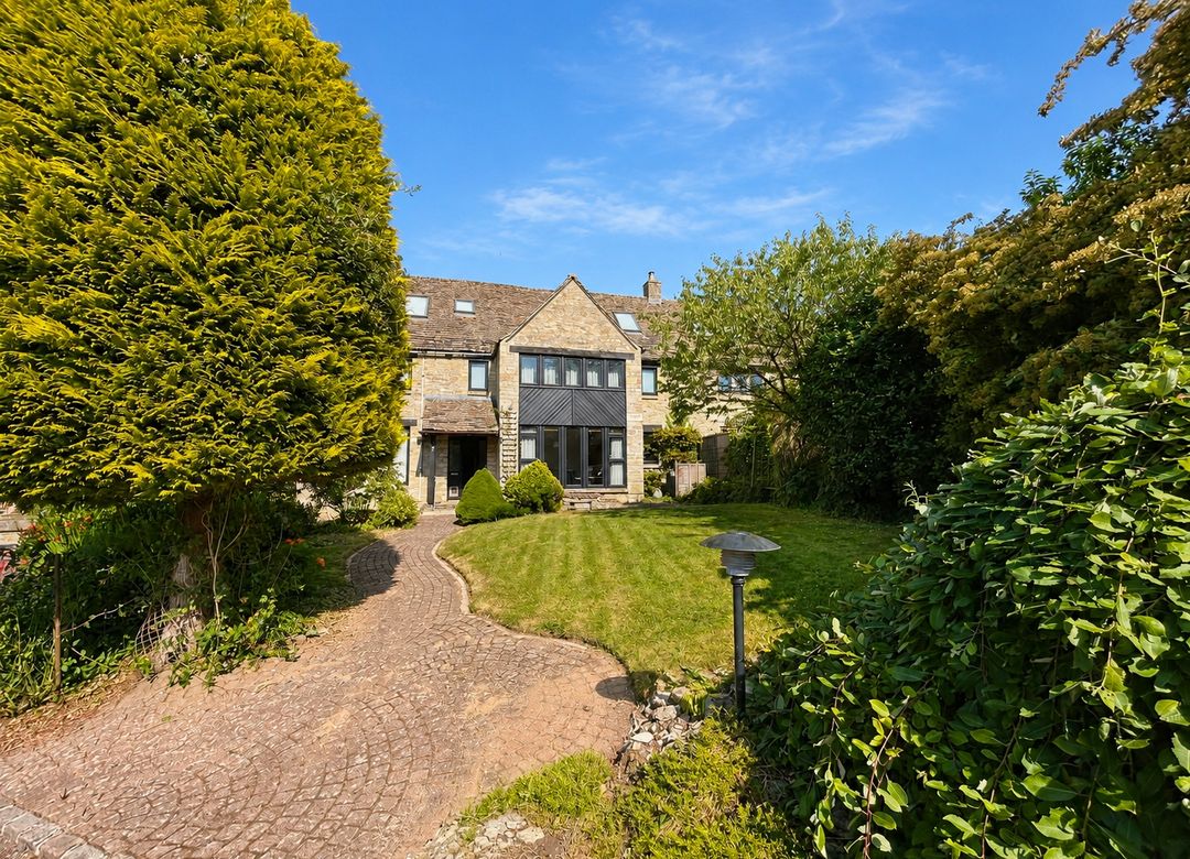 Property Image 0