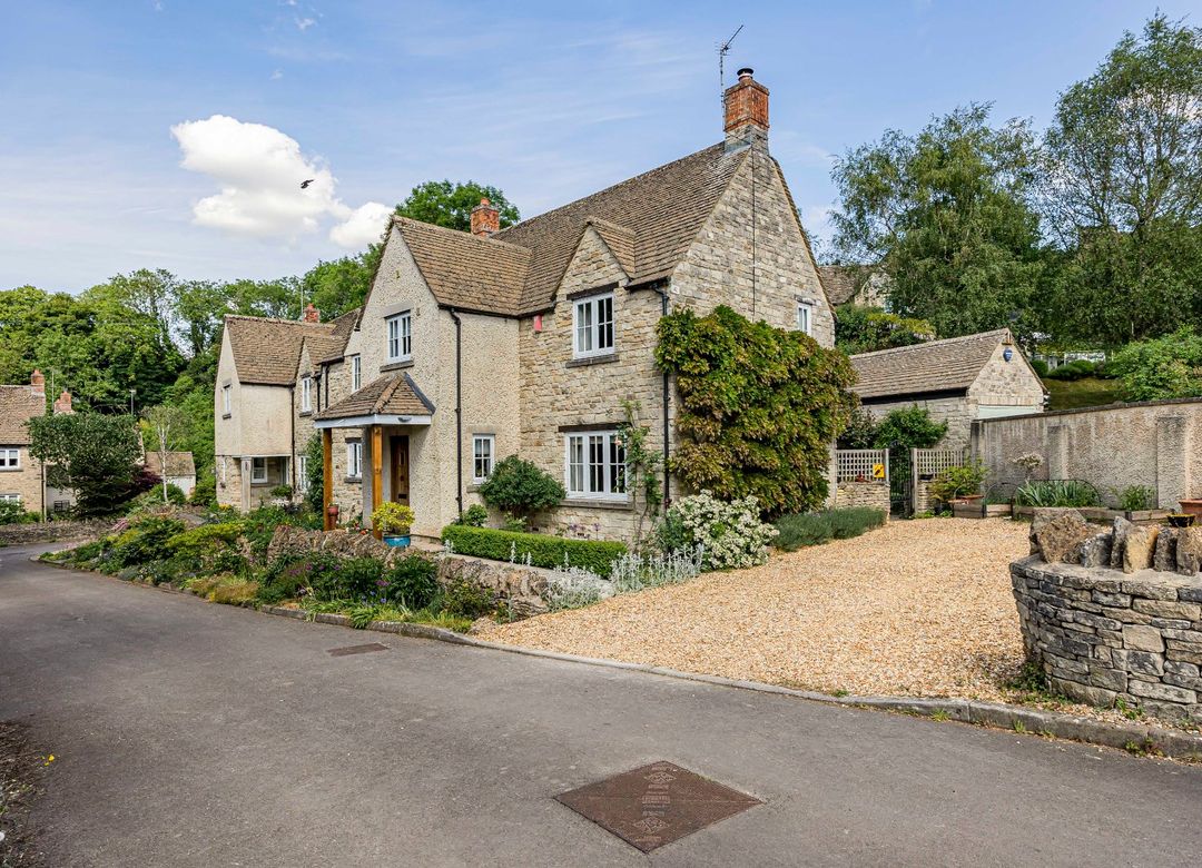 Property Image 0