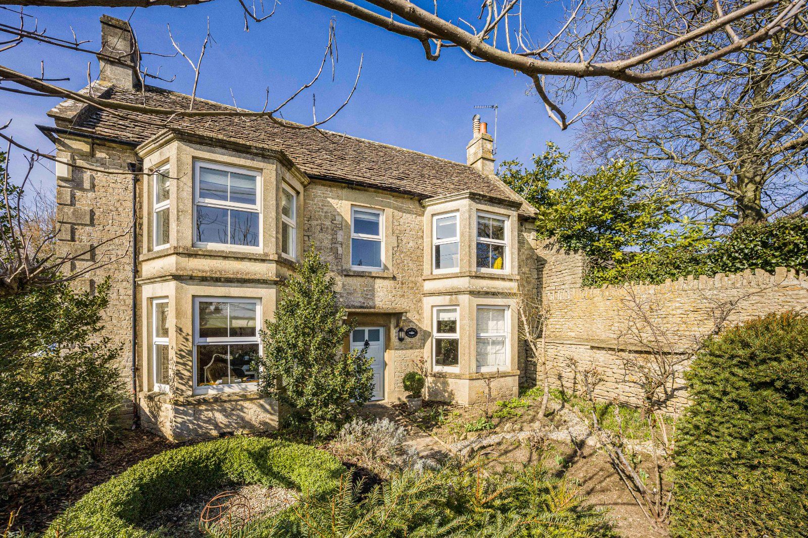 Newlands Farmhouse, Corston, Malmesbury, Wiltshire, SN16
