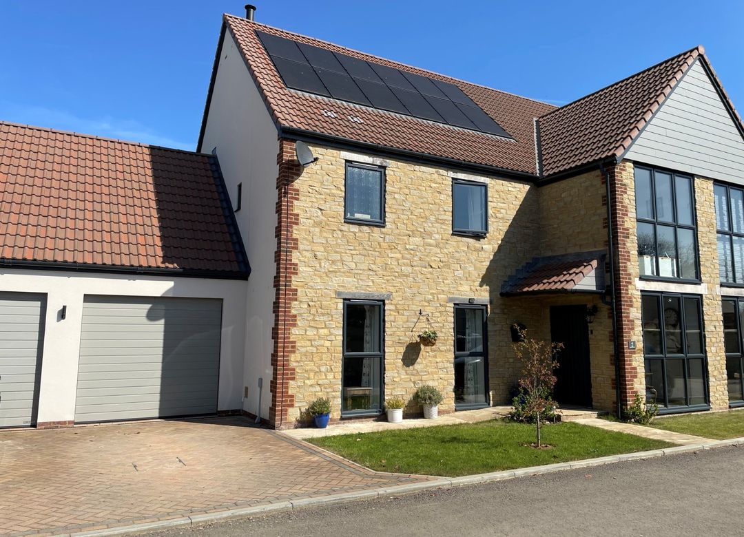 Property Image 0