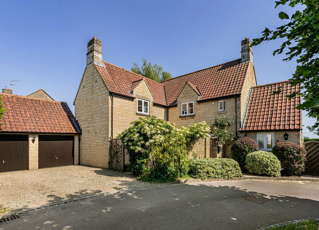 Property Image 0