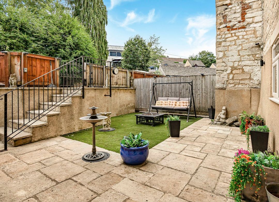 Property Image 0