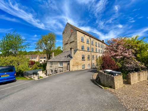 Property Image 0
