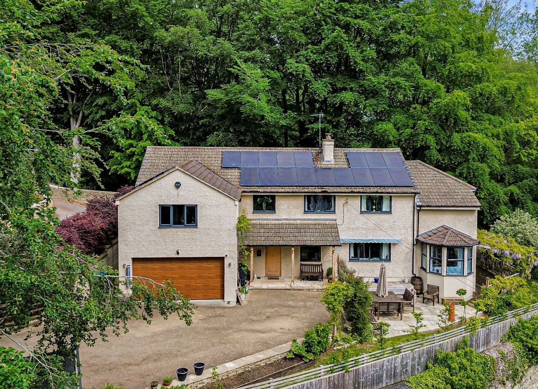 Property Image 0