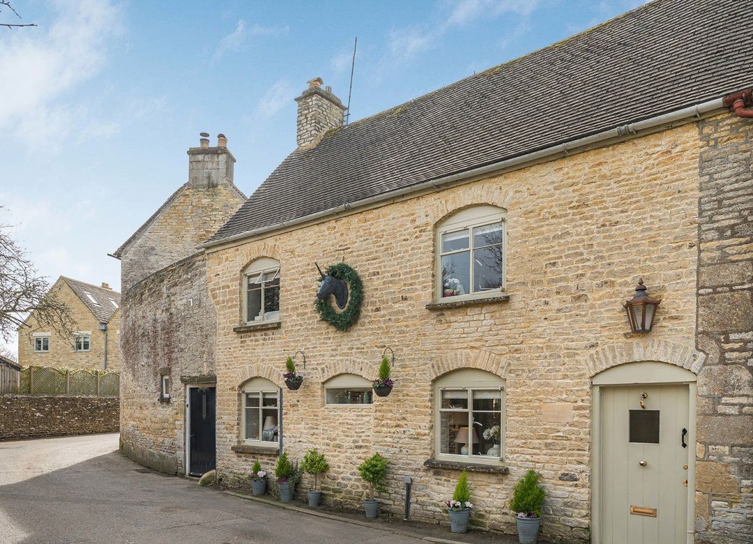Property Image 0